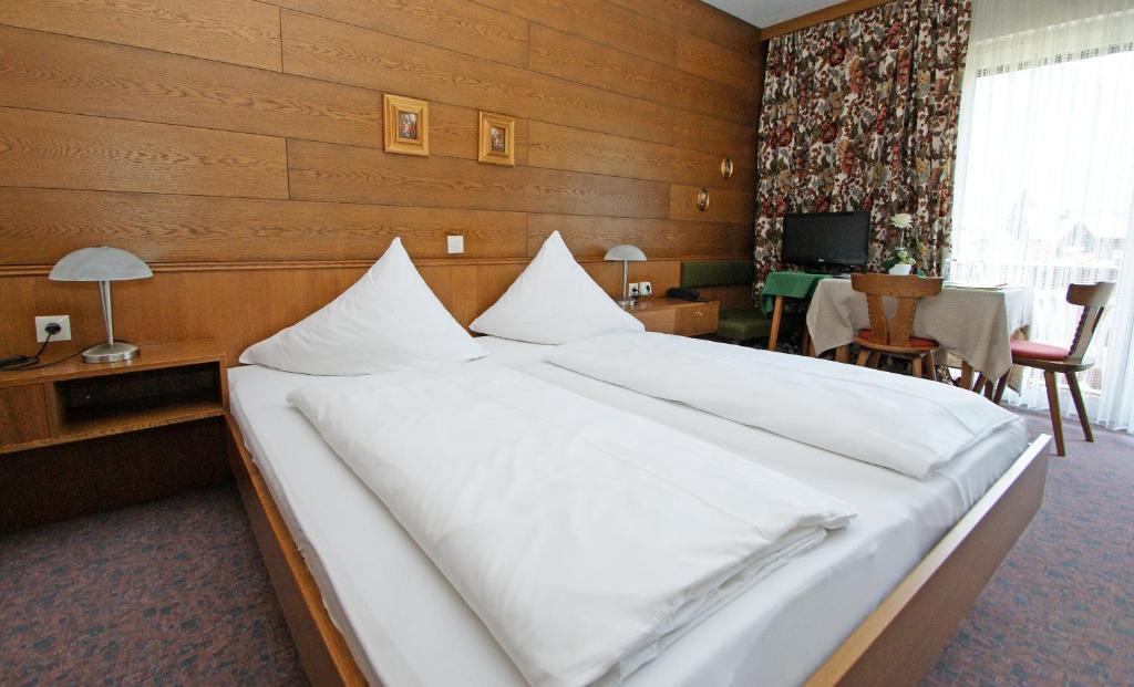 Hotel Alpenblick Schruns Rom bilde